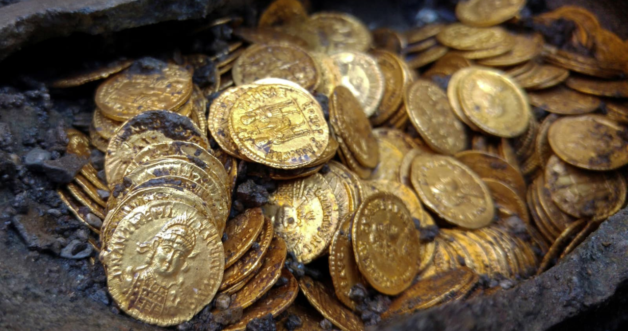 748 Ancient Coins Found: The Shocking Discovery That Changed My Life Forever!