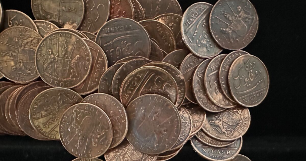 Pros and Cons of Selling at a Coin Shop